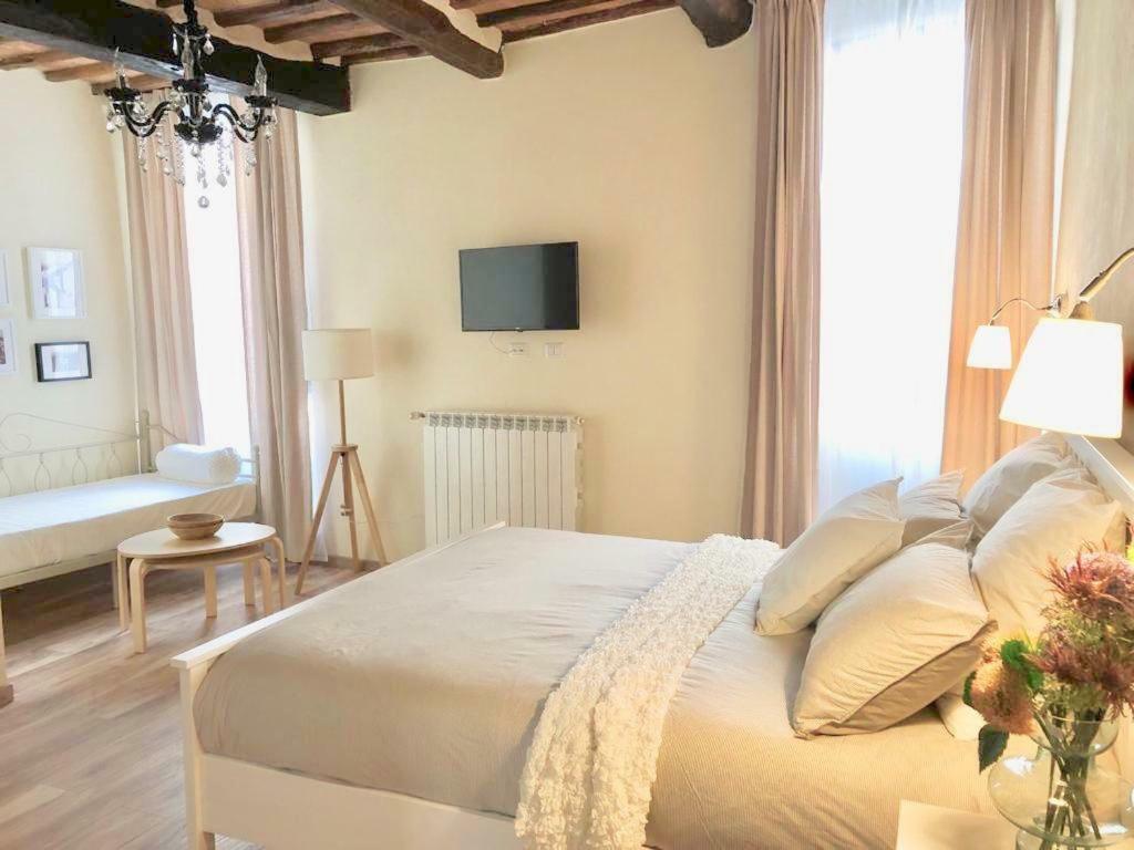 Alessia House Hotell Bagnoregio Exteriör bild